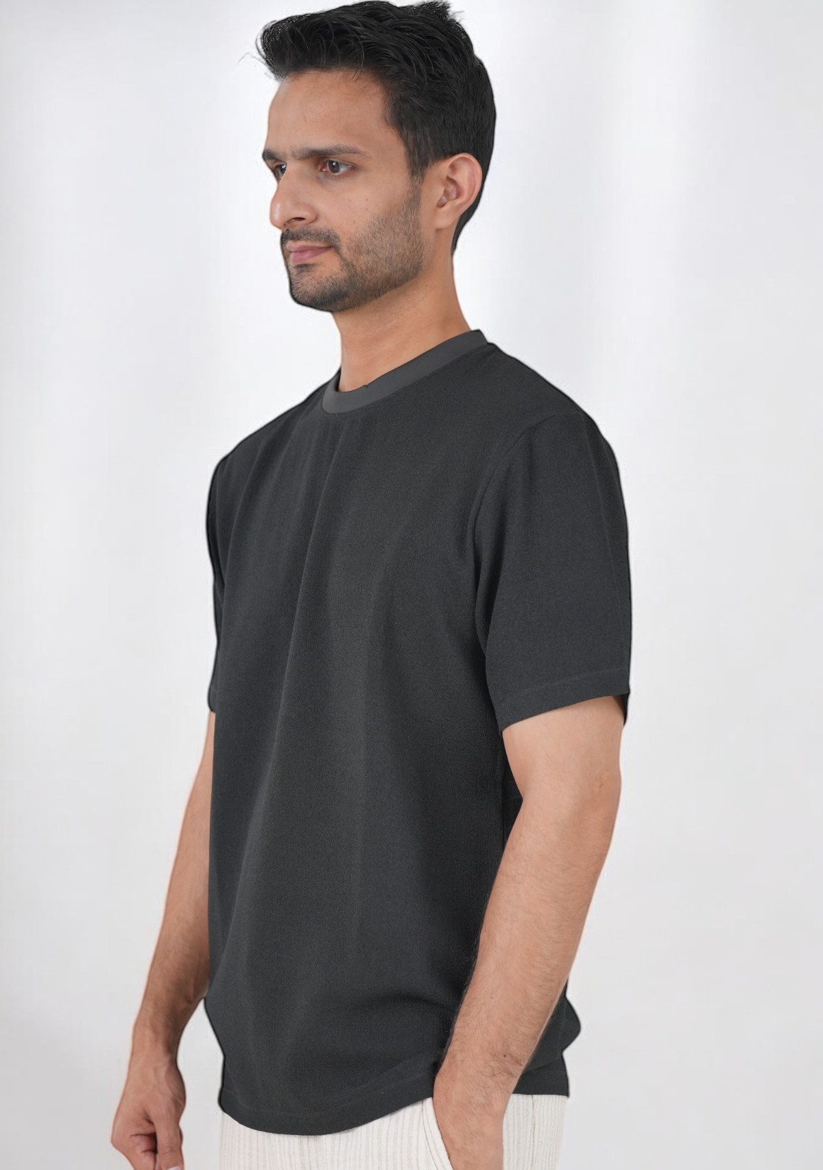 Plain black Tshirt