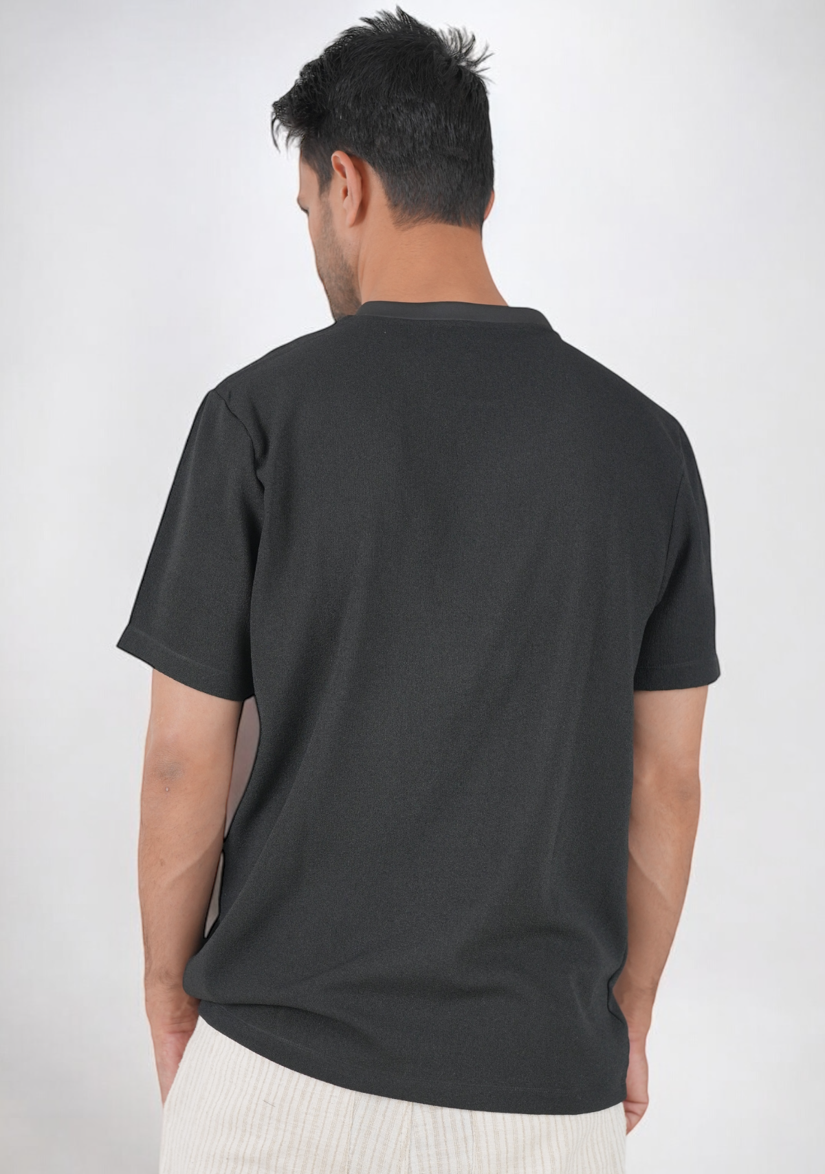 Plain black Tshirt